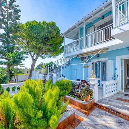 Stathis Beachfront Luxury Rooms Kalamaki  Exterior photo